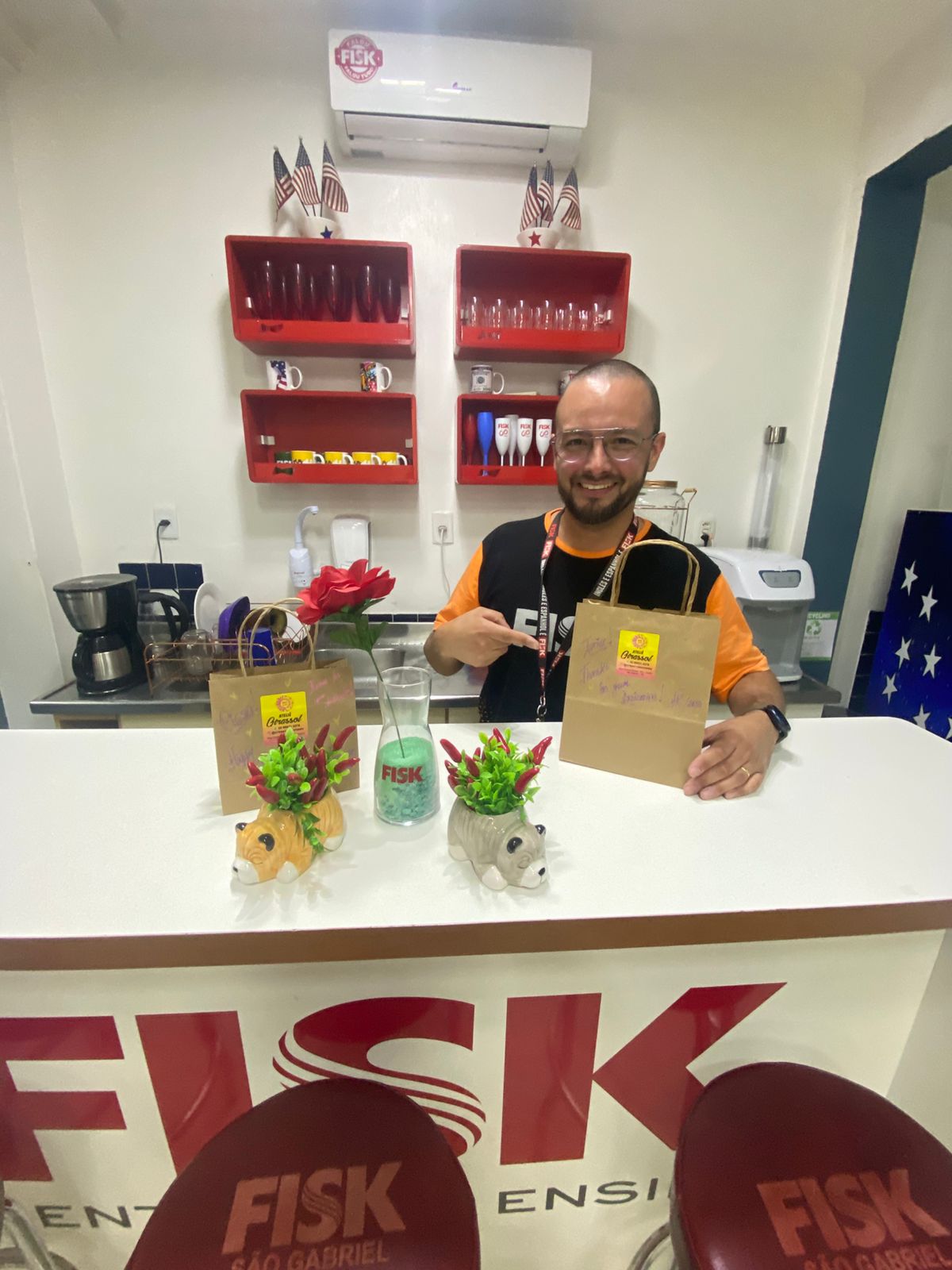 Fisk São Gabriel/RS - Happy Teacher's Day!